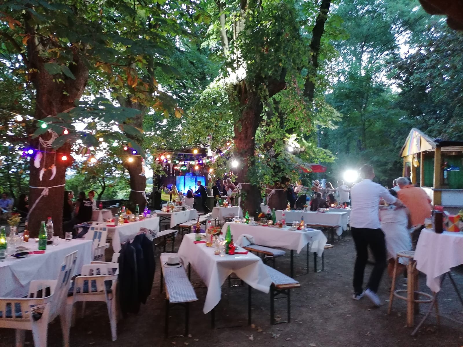 Lokal Gastgarten